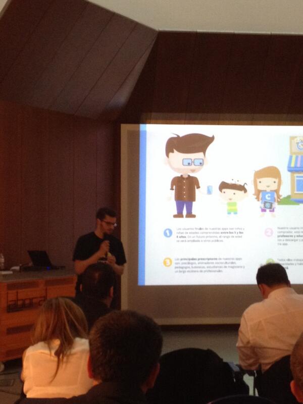 guiogl's tweet photo. Ahora @Norman_Suarez @CuiCuiStudios empieza hablando del problema que solucionan: bien! #AlantisStartupDay http://t.co/hDJBTy8laL