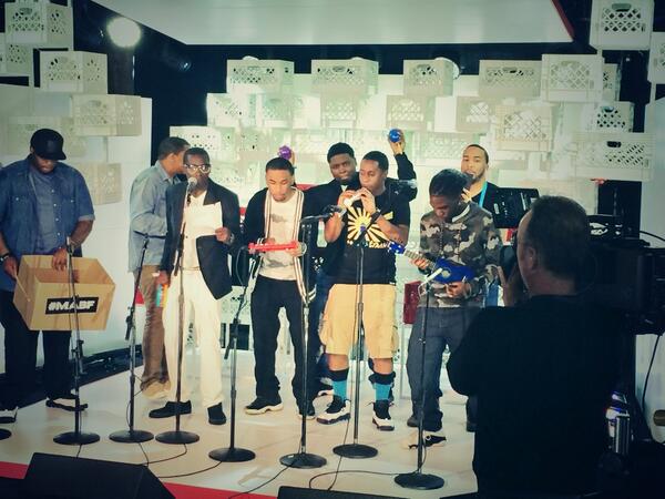 Lovin' the choreography <a href="/Maladomusic/">Malado! Music</a>!! You Mass. boys got ALL the moves 👣👣 #MABF 

mabf.vh1.com