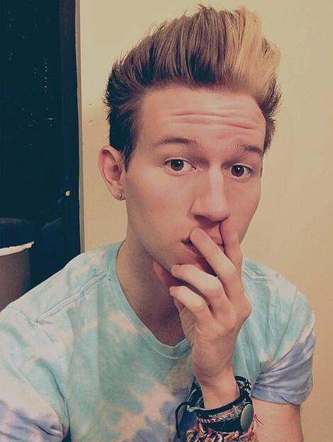 OhTwoEll's tweet image. I'm not over it I can't get over it MOM