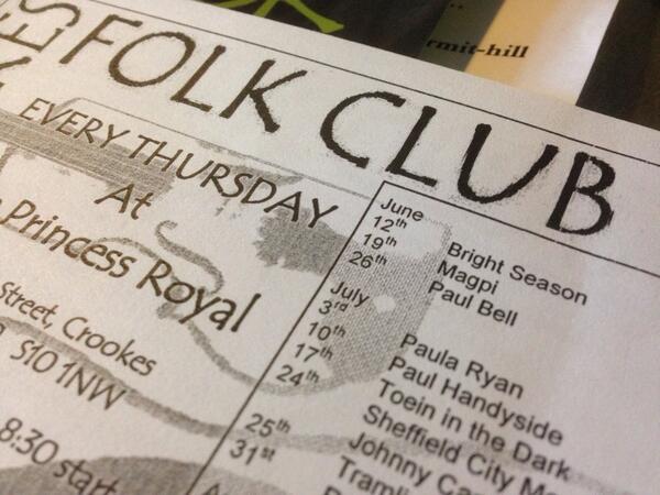 Magpi_music's tweet photo. We r here @ #crookesfolkclub 2 watch @brightseason13 But look who's on next week! Prize for the 5th RT @SheffieldFolk http://t.co/65BmuuqJCY