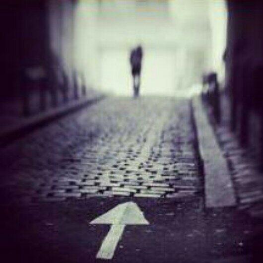 dadoooooooo1's tweet photo. " وما نحن سوى عابرون.. 
سنمضي يوما تاركين خلفنا أحلامنا
 .. أوجاعنا ..ذكرياتنا.. http://t.co/R5nyjlFLhk"