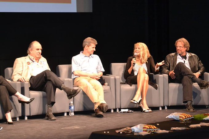 A couple more photo's from the event...https://t.co/1QdyJfVnjN http://t.co/NRLQoI8kpL