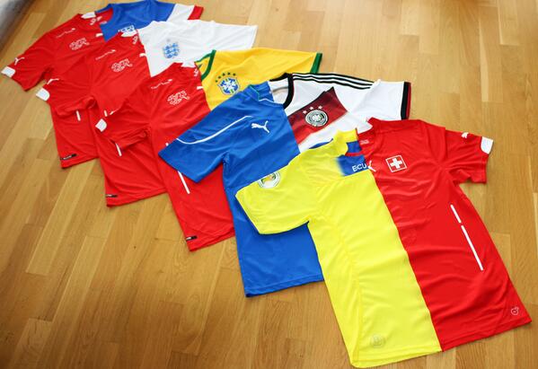 kombitrix's tweet image. Feel like Santa Claus on Christmas eve. Can't wait to make all my #kombitrix brothers and sisters happy!