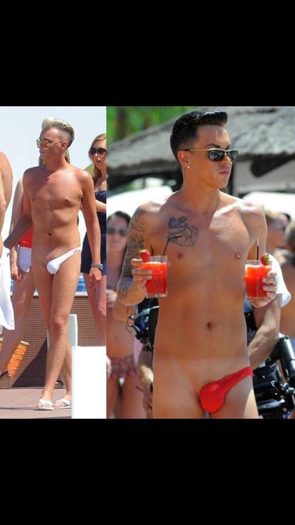 So, the World Cup begins. These lads have got their balls ready 😂⚽️🏆