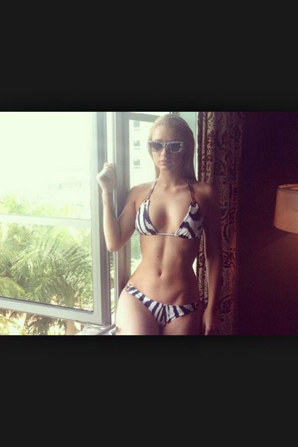 Mikeadelic24's tweet photo. Baeee😍😍😍😍😳😳 the real thirst trap 😩😩😍 http://t.co/zeX7eeMevb