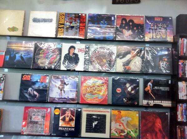 MellowMatts's tweet image. New vinyl wall of used stuff! #recordstore #mellowmatts