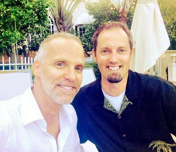 PDXToddWhitley's tweet image. The Todd.1 &amp;amp; Todd.2 (@JacinthLaval) pic #RxcomCHN