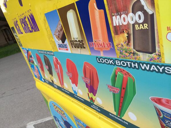 lickitysplitice tweet picture