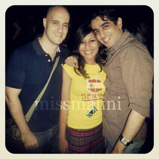 MissMalini's tweet photo. #FIFAFlashback :) ESPANA!!! @ashwinmushran @AlecSmart76 #WorldCup2014 #Brazil2014 http://t.co/aLfnuG8MEq