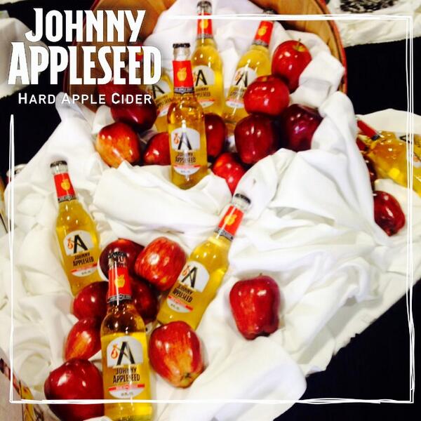 BeerPromosWI's tweet image. SAMPLING ALERT!! Head to @CUSaloon tonight from 9:30 to 10:30 to try a free sample of #JohnnyAppleseed #cider!