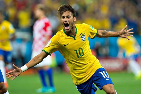 DelinquedIN's tweet photo. Así celebró Neymar Jr, el gol del empate de Brasil ante Croacia en Sao Paulo

#Brasil 1 #Croacia 1

RT si gana Brasil http://t.co/g9pOhCVChI