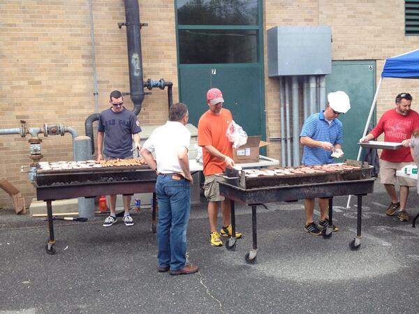 The Warren Dads are serving up some Grade 2 Memories! #GreatCommunity