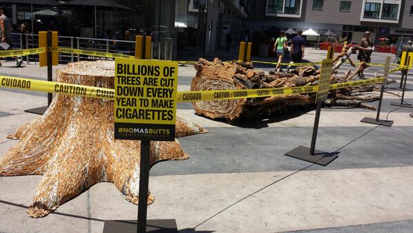 AcentoAd's tweet photo. What impact does Tobacco have on the environment? Art by #cristobalvalecillos @ Vermont/Wilshire Metro #NoMasButts http://t.co/Sg8LgfFix5