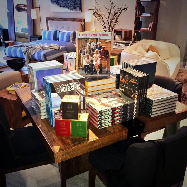 EnvironmentNY's tweet image. Need an @AQUIESSE candle or a @teNeues book? Check out our selection of summer must haves! #summer #Sustainability