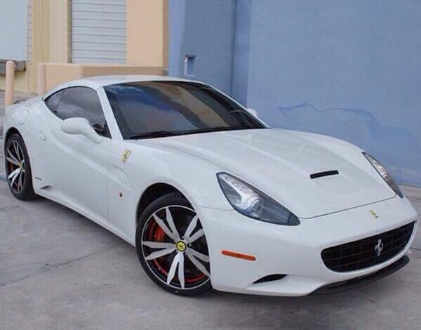 BeastsCar's tweet image. Ferrari California