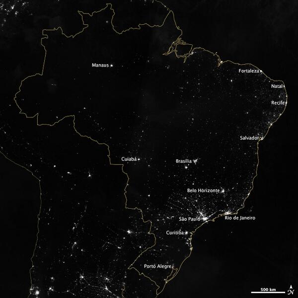 Explore Brazil's #WorldCup cities seen at night by the <a href="/NASANPP/">Abdiel Melodious</a> satellite nasa.gov/content/night-…