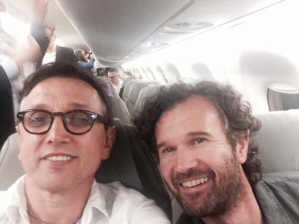 In aereo ci siamo <a href="/craccocarlo/">Carlo Cracco</a> la meta è segreta <a href="/pasqualearria/">Pasquale Arria</a> pronti via <a href="/SkySport/">skysport</a> ci vediamo sabato notte .in TV !