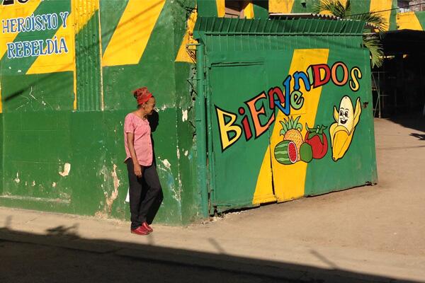 Yusnaby's tweet image. ¿Cómo sobrevivir en Cuba con 18 dólares al mes? 
Lee aquí: yusnaby.com/como-sobrevivi…