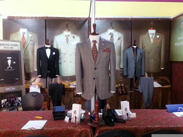 맞춤예복 아르코발레노 예복  #아르코발레노 #맞춤예복 
-대구웨딩박람회 고구마웨딩