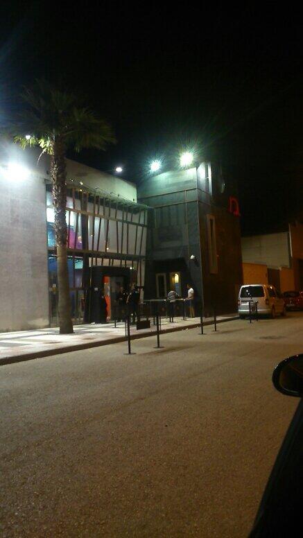 NiaMB93 tweet picture