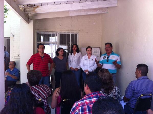 PRImatcoah's tweet photo. en reunion en nuestras oficinas con estructura  de RG abogados y capacitadores http://t.co/QbfWFLieEA