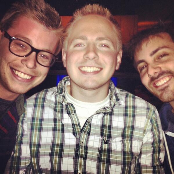 JaredEEvans's tweet photo. @CoreyPaggeot @jcoffey23 #pastselfieforsara http://t.co/6QHNSVWmb7