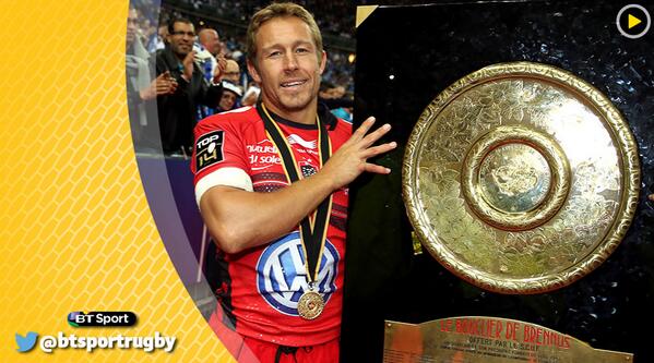 joecoleman1992's tweet photo. “.@JonnyWilkinson's final match ended in glory as he kicked Toulon to the Top 14 title. http://t.co/H0yVpcXsDi http://t.co/fZWIVIKlN4”legend