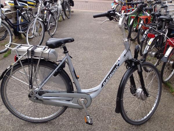 MMosterman's tweet image. Batavus Genova 1050,- (incl. 1 jaar garantie)