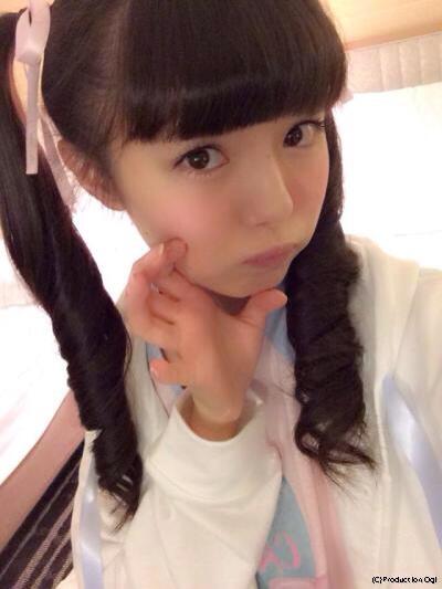 市川美織 応援サイト管理人 みおりん私服コレクション ワンピース キャンディストリッパー 靴下 原宿で購入 靴 スピンズ リボンの髪飾り Bonbon みおりん流 原宿系でとってもラブリー 髪型は初めて自分でくるくるコロネ巻きをしたんだとか Http