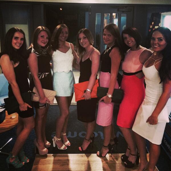 chloeparsons19's tweet photo. Faces 🍸💃💜 http://t.co/iffXQJUfvl
