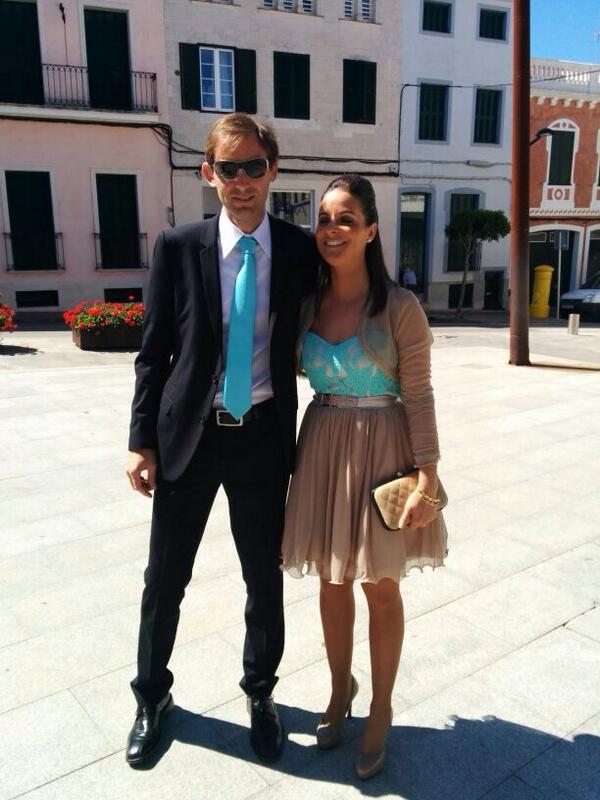 beatrizamora's tweet photo. Ayer de bodorrio 👰....Que bien lo pasamos !!!! http://t.co/QncuHcVymZ