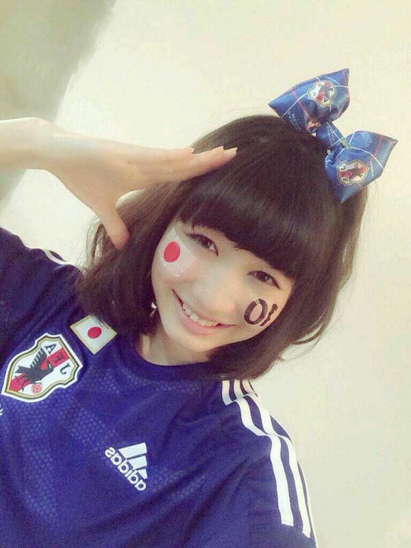 Okmt__Ntm's tweet photo. ▽

.

 GTO second season / 夜行観覧車
 nicolaモﾃﾞﾙ / 元おはｶﾞｰﾙちゅちゅちゅ
 
 TLにテンション高めの
 なっつんは如何 ??

 #RTしたnrさんbotさんフォローする 

.

. http://t.co/OlhgZMSCKw