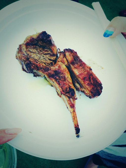 ラムチョップうまうま♡ http://t.co/9qZjxZQChi