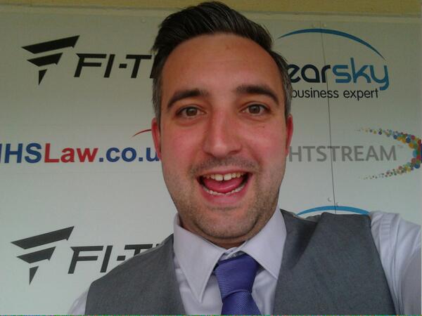 tigernelo28's tweet image. #sandercockselfie #yesiamaknob #notevenlying