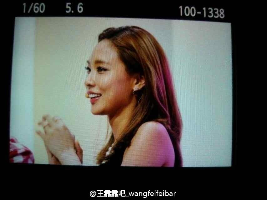 BpCcUNgCQAAzrXw.jpg:large