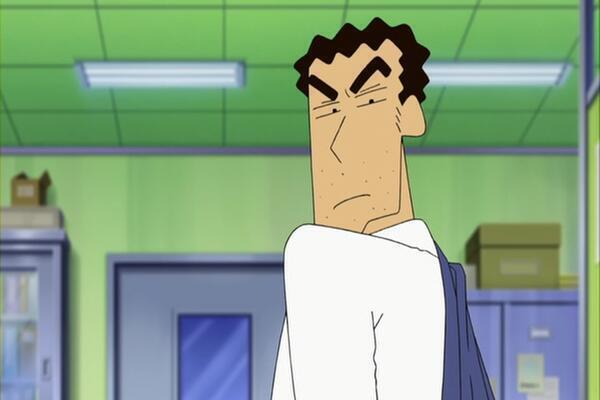 野原ひろし Pa Twitter 若きひろしは秘書課のみさえに想いを寄せていました みさえが社長にセクハラされているのをしって クビ覚悟で社長室にのりこみ足臭攻撃 愛する者を守るためにはクビだってこわくない そこで言った クビになるまえに辞めてやるよ T