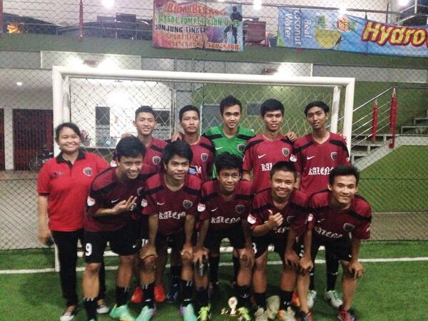 BRM_BKS's tweet photo. KALENK FC (Juara 3) http://t.co/irAJUfqtBv