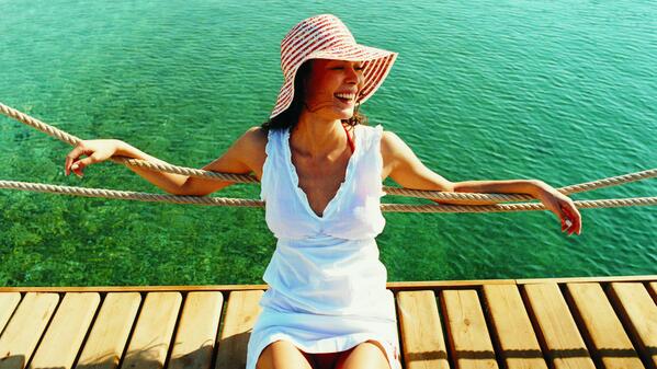 It’s a nice day for getting relax. Happy &amp; Sunny Sunday @ Hotelsu