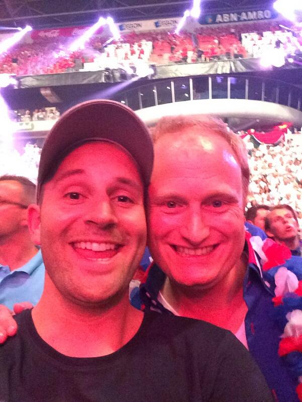Jeffreyerens's tweet photo. Hey.. Dat lijken @Sjonensjeffrie wel.. http://t.co/xg4cJNSDGe