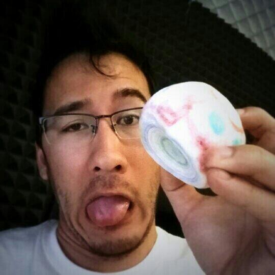 markiplier's tweet photo. Tongue sore, jawbreaking unrelenting... must finish the fight... http://t.co/HkPwZSexs5