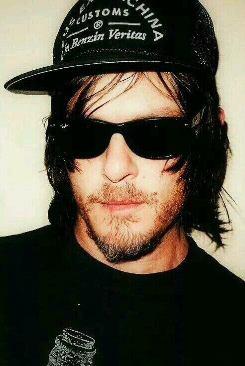 Its_Loda_Bitch's tweet image. Got 99 problems but my Reedus addiction ain't 1! #bored #makingshitup #igotproblems