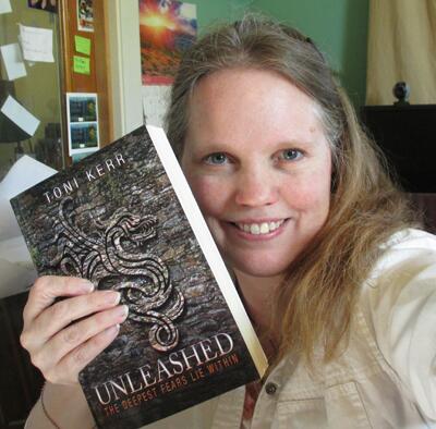 ToniKerr_Writer's tweet image. 5 days to go!! This is the ARC for Book 2 in the Makai series, UNLEASHED. Releasing June 5th.