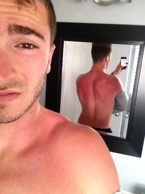 eansyJ's tweet photo. @jortayl7 first, let me take a selfie http://t.co/vWyRD9pKuI