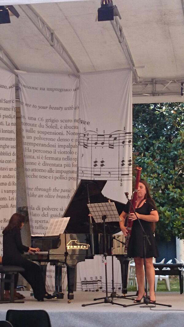 N_Mattiot's tweet photo. Cento strappi @Marcoseditore flash fiction e musica dal Sudafrica @CremonaFest http://t.co/uRFp7d2AeZ