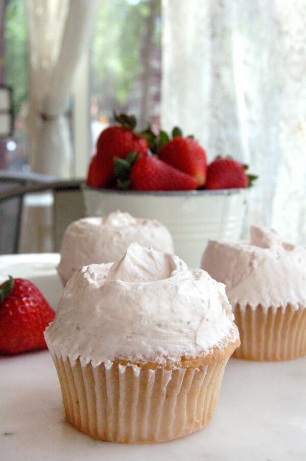 magnoliabakery's tweet photo. June is strawberry month! Stop by for a strawberry treat, including our brand new strawberry cupcakes. http://t.co/sfqdQeKOUu