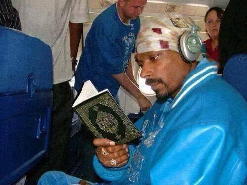 ThenGoLuck's tweet image. Wow!! Is it real? #Malaysia #indonesia