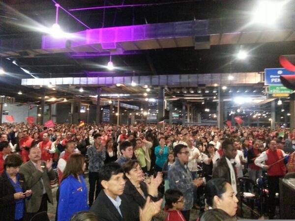 CDemocraticoBog's tweet image. Unidos en oración por mi Colombia. #Avivamiento #PazConZ #ZuluagaPresidente