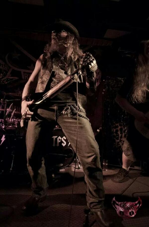 tramp_stamper's tweet photo. SWERVIN' JIMMY JAMES at his finest!!! Shot gun mic stand in hand!!! @THellbound  @TheStacheBand #metal #rockandroll http://t.co/jqku1cjJwJ