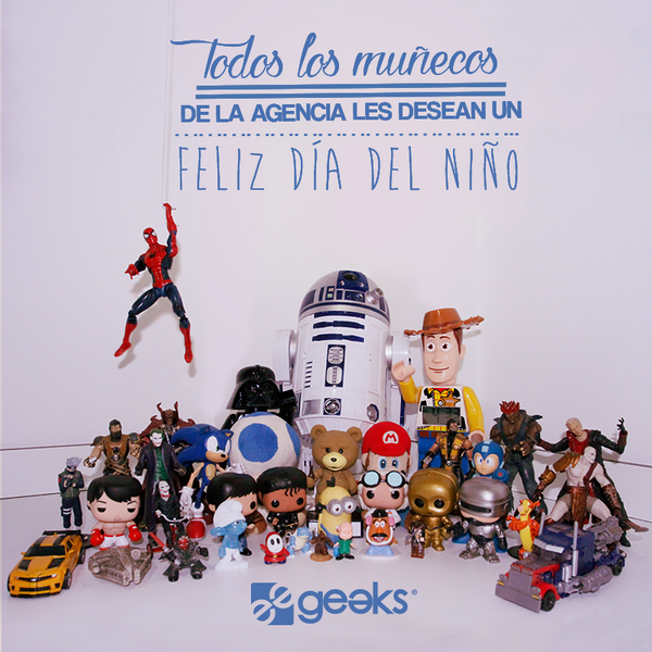 GeeksEC's tweet photo. Porque todos tenemos un niño #geek por dentro ¡#GeeksEc les desea un feliz día del niño! http://t.co/QX8PM46DHk