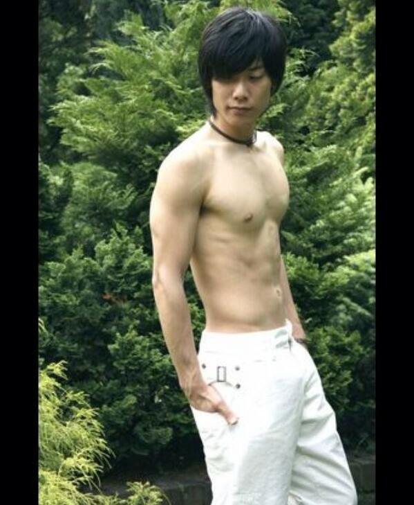 kyo69's tweet image. 兼ちゃんの誕生日おめでとう兼ちゃんのおっぱい好きだよ #兼崎健太郎生誕祭2014